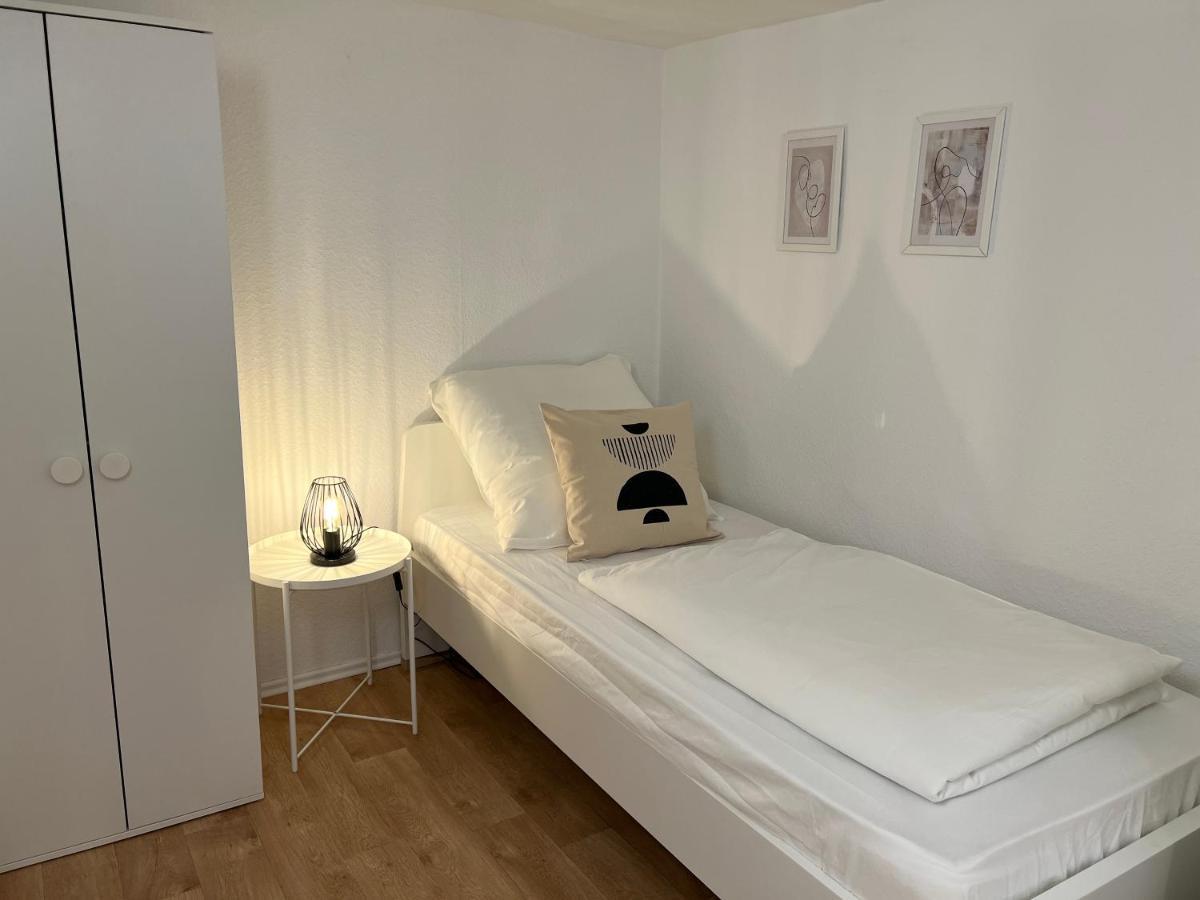 ☆MODERNES HAUS FÜR 8 GÄSTE 90m² TV NETFLIX WLAN☆ Momlingen Exterior foto