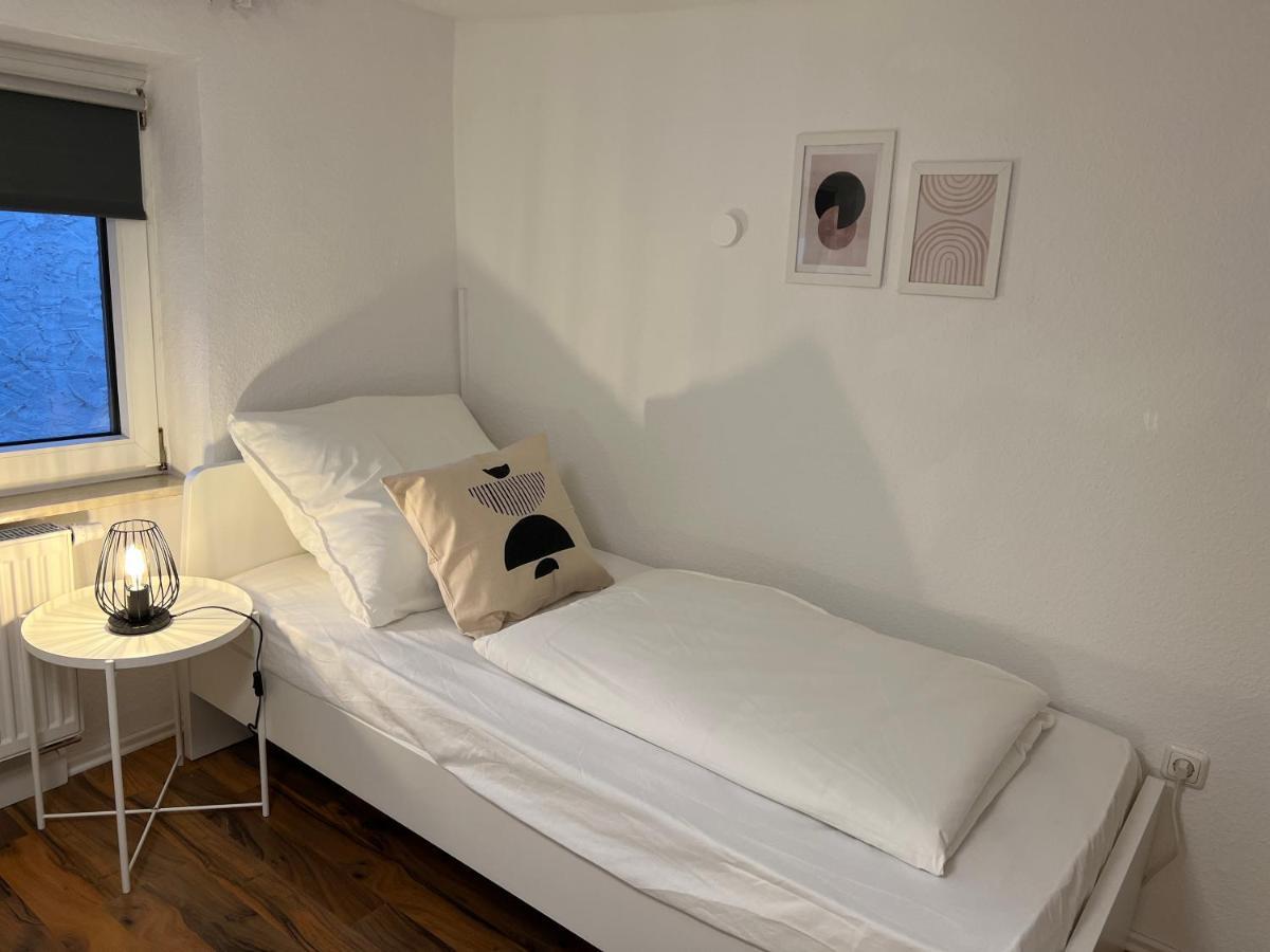 ☆MODERNES HAUS FÜR 8 GÄSTE 90m² TV NETFLIX WLAN☆ Momlingen Exterior foto